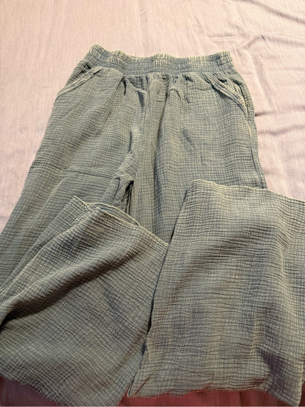 Zenana Outfitters Wide-Leg Pants in Sage Green